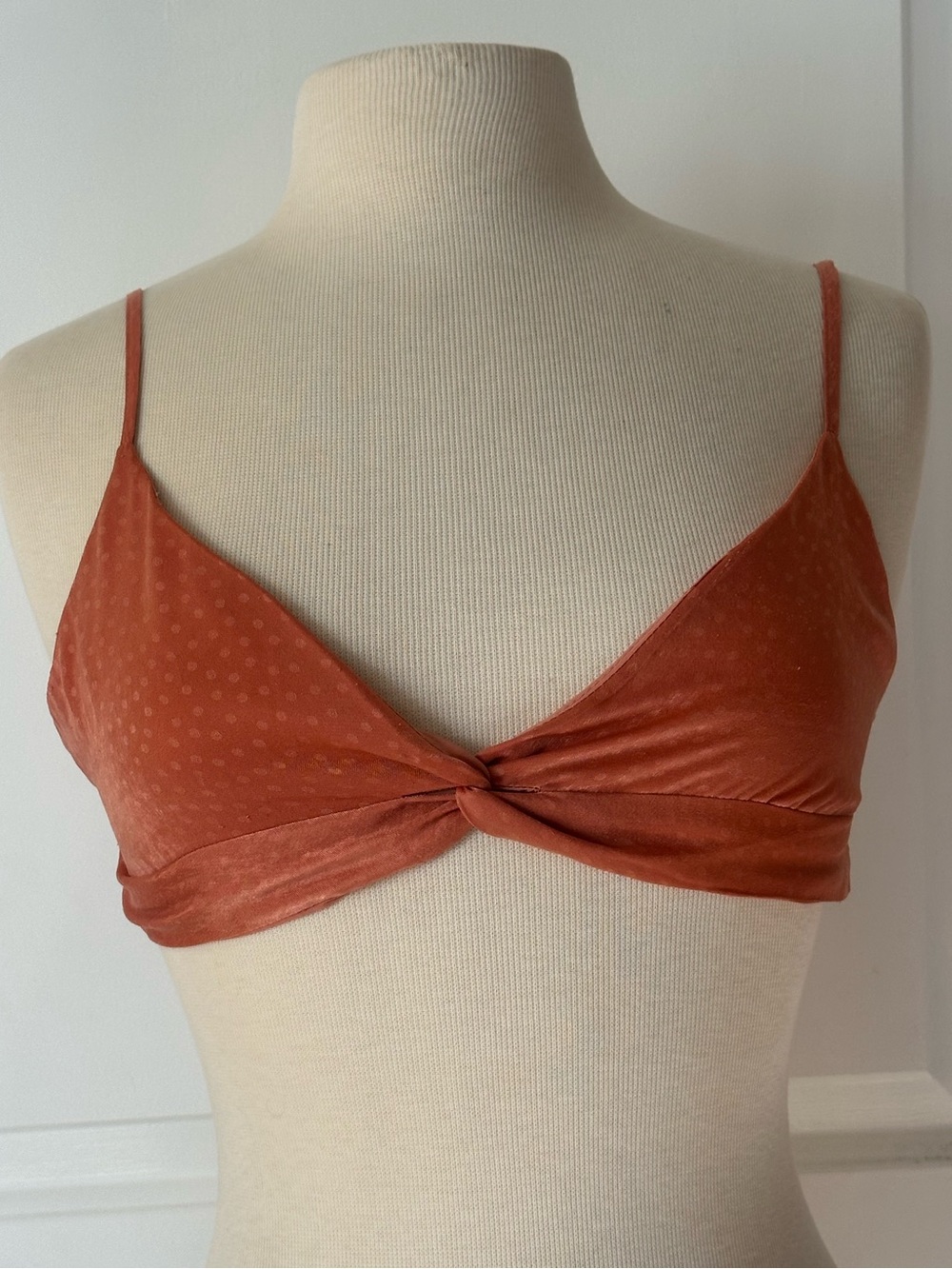 Twisted Front Bralette w/ Matching Button down. - Picture 2 of 3